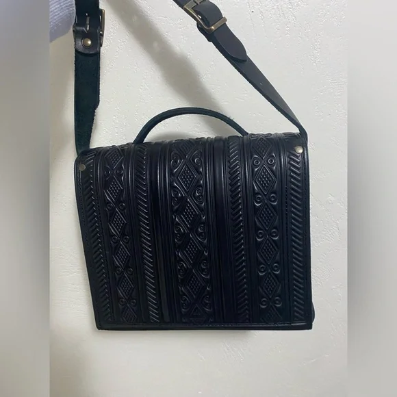 Leather crossbody briefcase purse - Picture 3 of 7